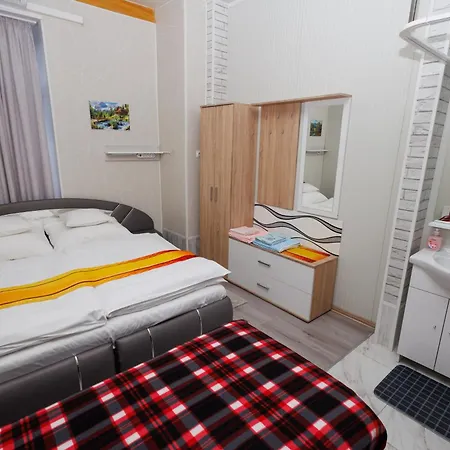 Apartament Bekesi *